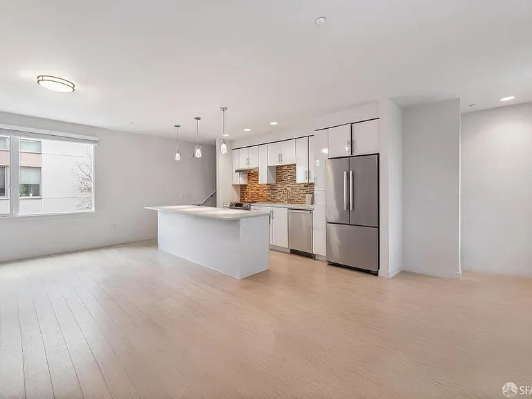 187 Avocet Way — Photo 2