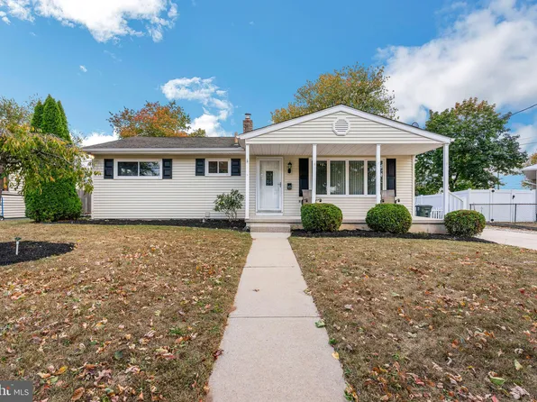 15 Clearview Ave, Glassboro, NJ 08028