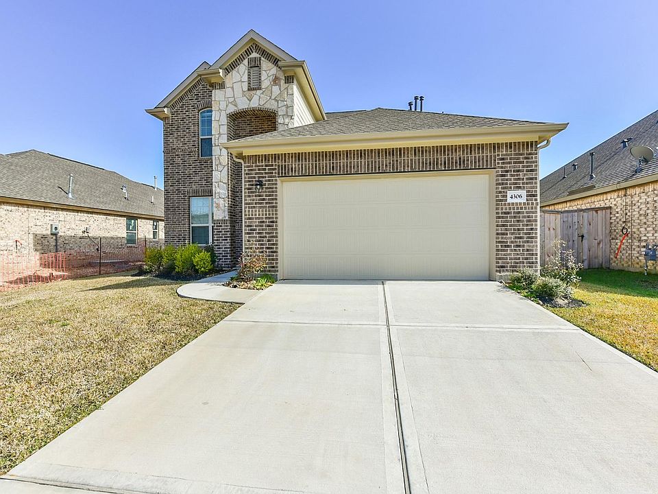 1st image of 4306 Kingston Lake Ct