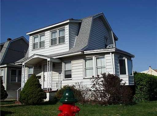 2nd image of 318 Oak Ave