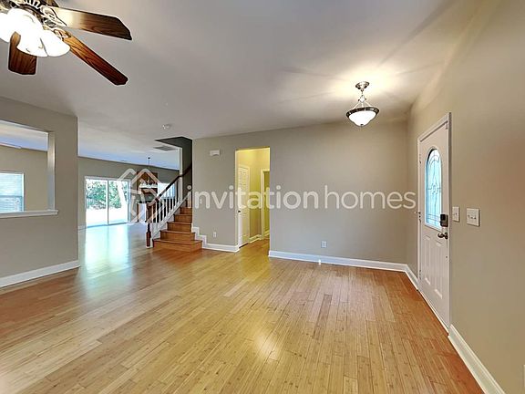 5th image of 11002 Kinnairds St