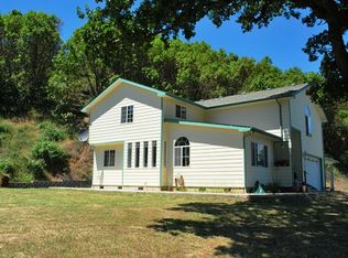 365 Boomer Hill Rd, Myrtle Creek, OR 97457