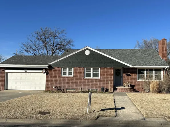 503 E 15th St, Ellis, KS 67637