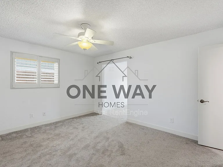 5749 S Farmer Ave — Photo 21
