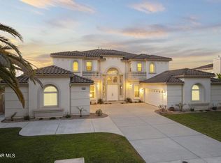 2445 Woodcreek Rd, Camarillo, CA 93012