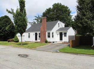 17 Calumet Ave, Worcester, MA 01606