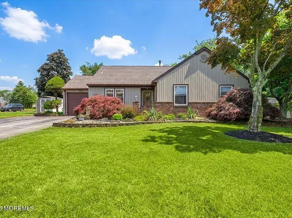 1800 Fairfield Street, Toms River, NJ 08757