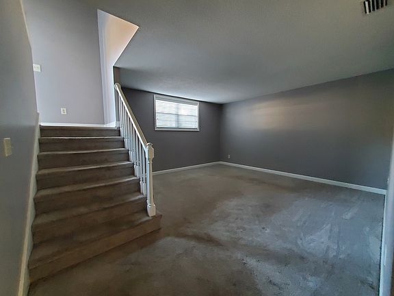2nd image of 75 Laurelwood Dr APT 95