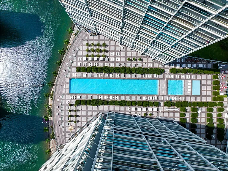 475 Brickell Ave #3513 — Photo 3