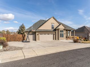 3508 SW 35th Pl, Redmond, OR 97756
