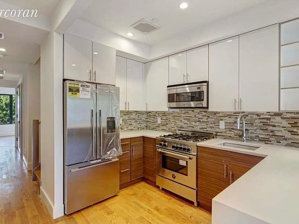 1st image of 35 Madison St #2J