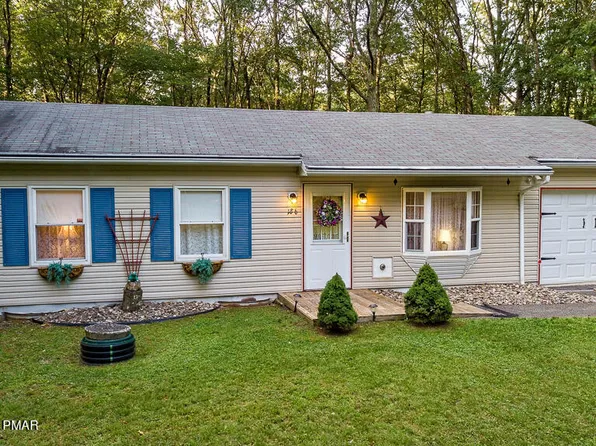 186 Buckhill Rd, Albrightsville, PA 18210