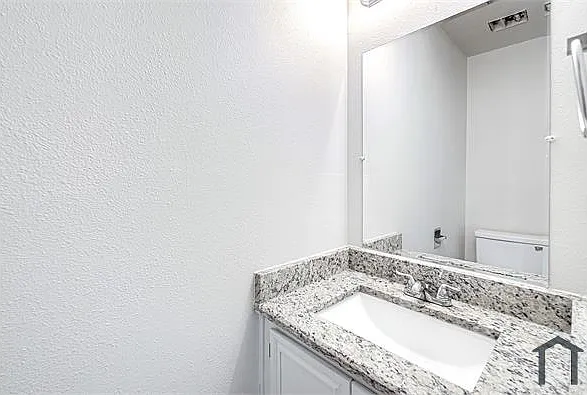 1411 Prentice St — Photo 17