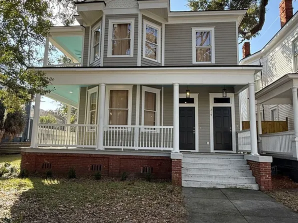 219 W 36th St, Savannah, GA 31401