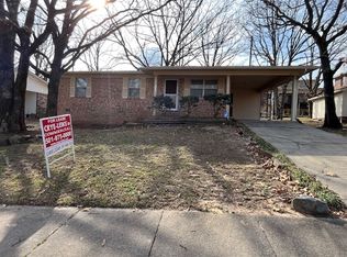 11121 Beverly Hills Dr, Little Rock, AR 72211