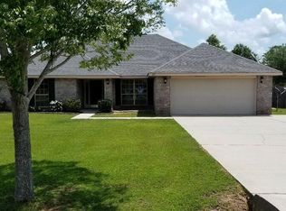 23 Deerwood Dr, Perkinston, MS 39573