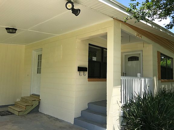 Covered Front Entry