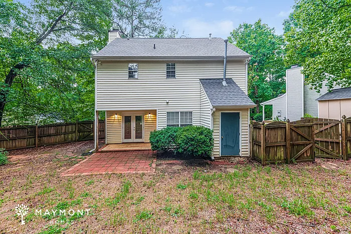 300 Beech Hill Ct — Photo 15