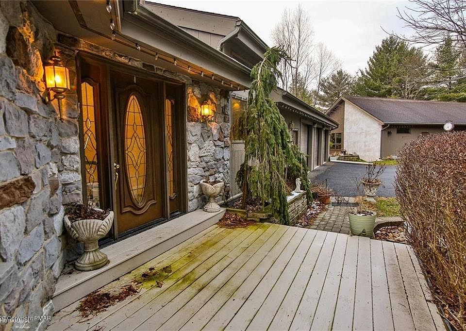 1st image of 120 Whispering Wood Dr