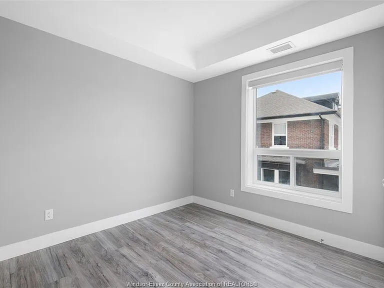 840 Wyandotte St E #208 — Photo 23