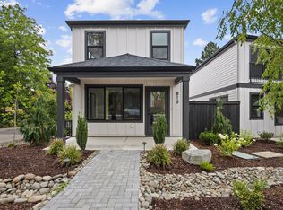 815 3rd St, Lake Oswego, OR 97034