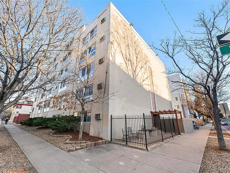 1390 N Emerson St #508 — Photo 31