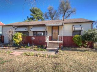 909 N Douglas Ave E, Sand Springs, OK 74063
