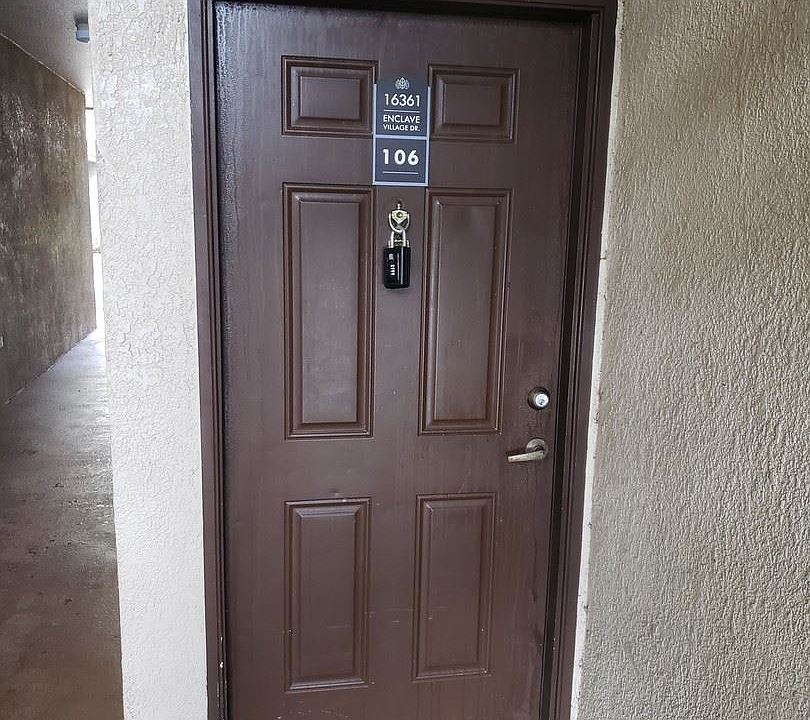 1st image of 16361 Enclave Village Dr