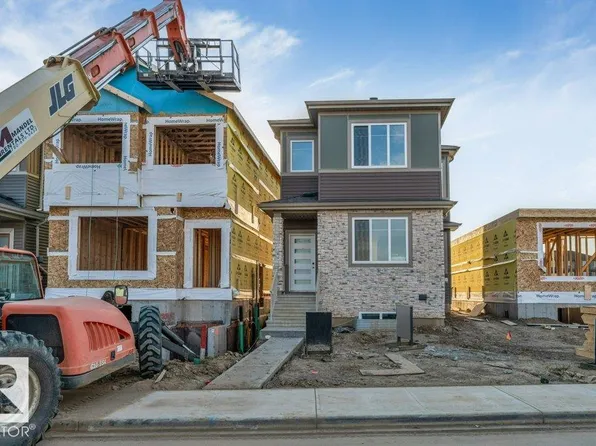 8416 226th St NW, Edmonton, AB T5T 7G7