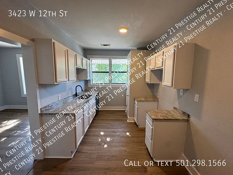 3423 W 12th St #A — Photo 5
