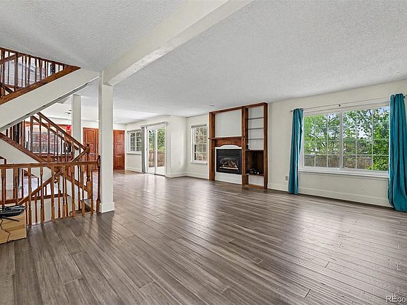 3rd image of 8174 W 81st Drive