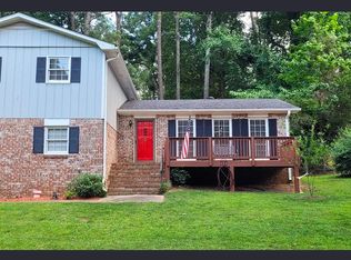 5542 Four Winds Dr, Lilburn, GA 30047