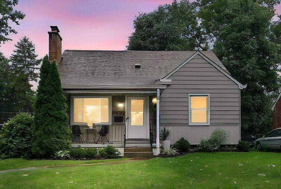 1st image of 3015 Oaklawn St