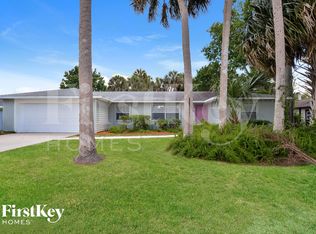 833 W Pine Forest Trl, Port Orange, FL 32127