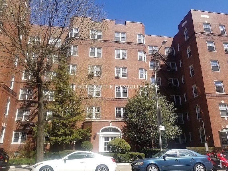 1st image of 7011 108th St APT 3I
