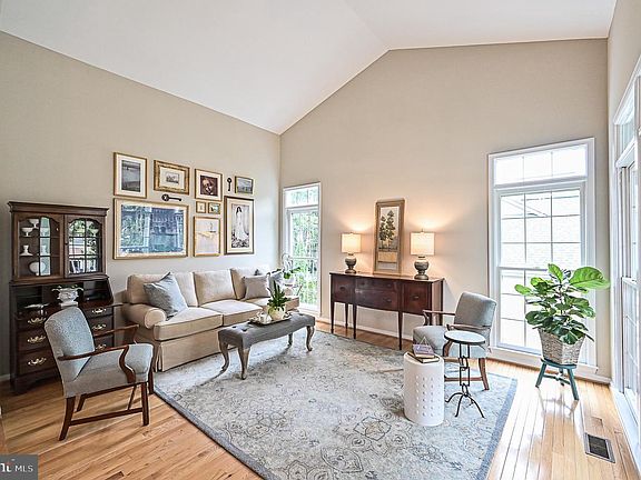 2nd image of 5208 High Grove Hills Ln