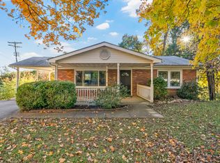 2056 Lintwood Dr, Clarksville, TN 37042