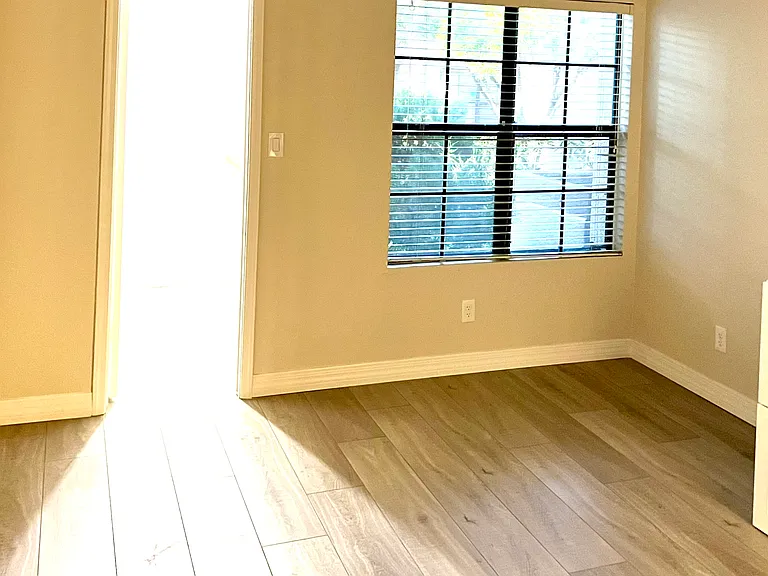 6885 E Cochise Rd — Photo 7