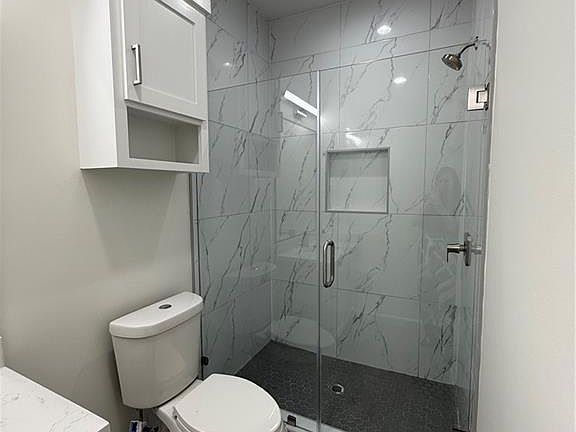 4th image of 9202 N 56th Ln #4