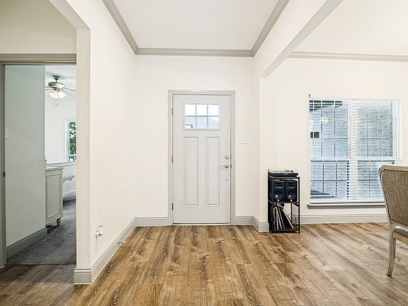 3rd image of 320 Community Dr