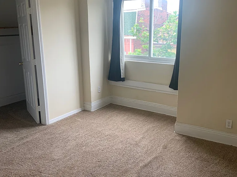 5132 Keystone St — Photo 3