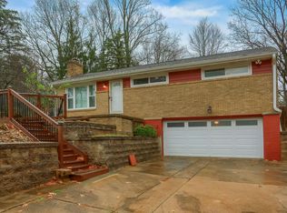 211 Neely School Rd, Wexford, PA 15090