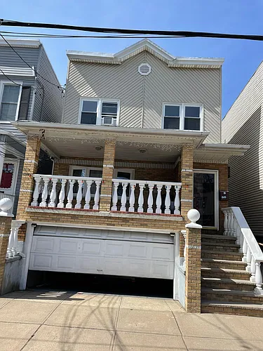 341 Avenue E Photo 1