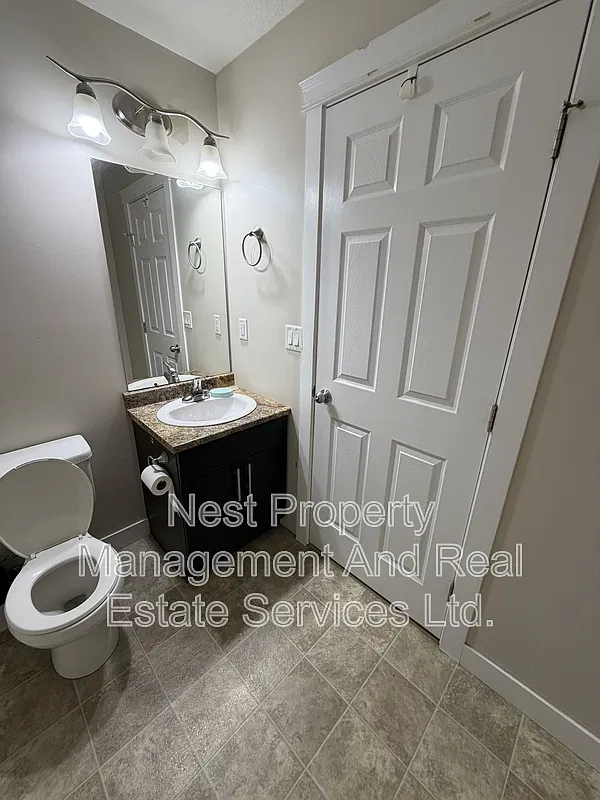 2 bed, 1.0 bath, $1,695 — Photo 4