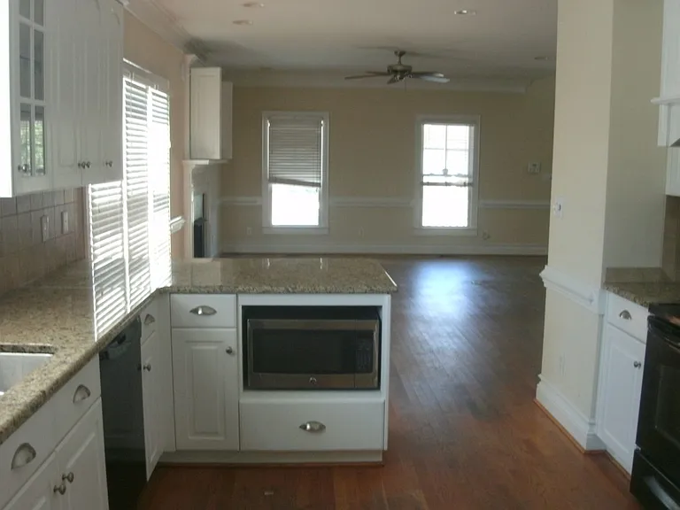 3745 Savannah Way — Photo 6