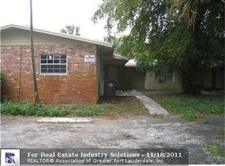 279 NW 32nd St, Oakland Park, FL 33309