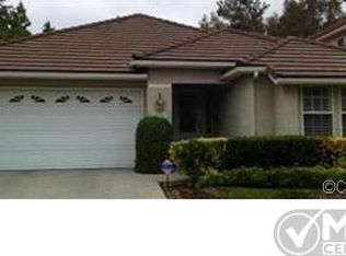 519 Newhaven St, Oak Park, CA 91377