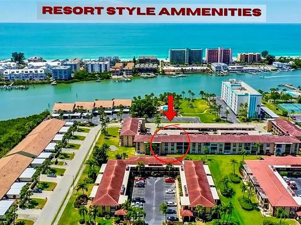 10215 Regal Dr APT 14, Largo, FL 33774