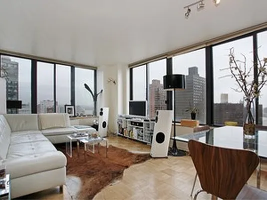 Sold by Corcoran | media 7
