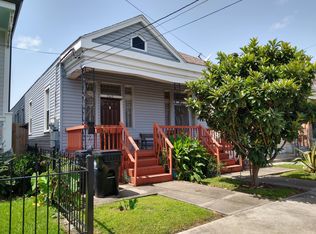 2412 Valence St, New Orleans, LA 70115